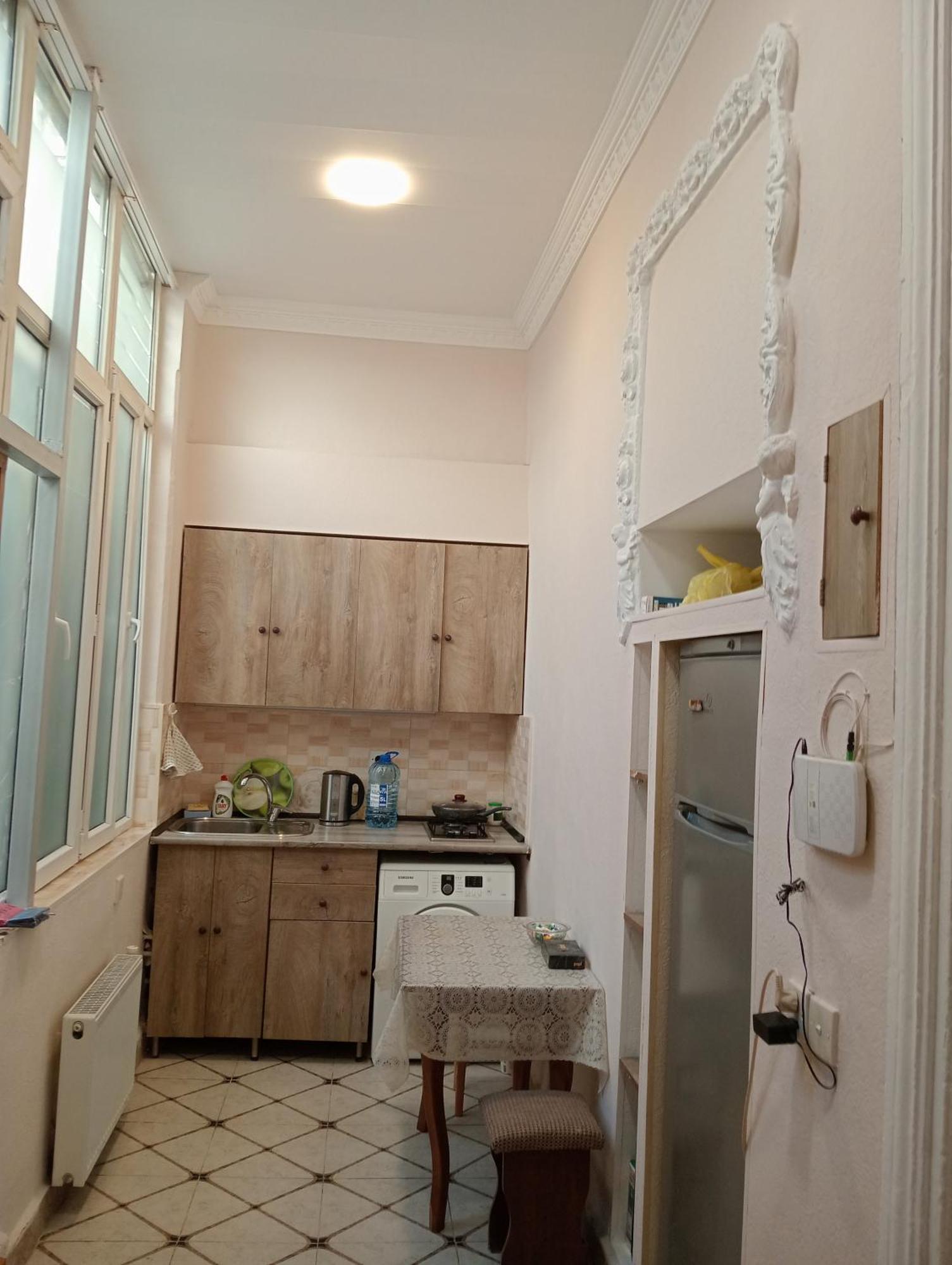 Apartment On The Delara Aliyeva Street Baky Esterno foto